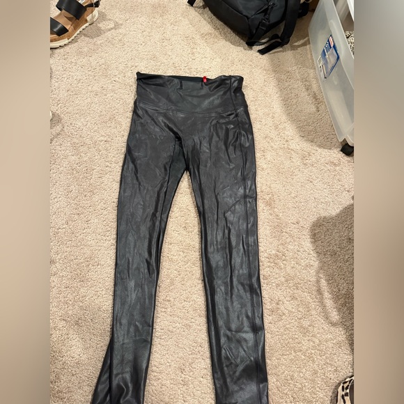 Spanx Black Leggings size XL - Picture 2 of 5